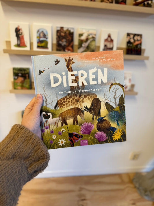 Dieren en hun versiermanieren || informatief prentenboek