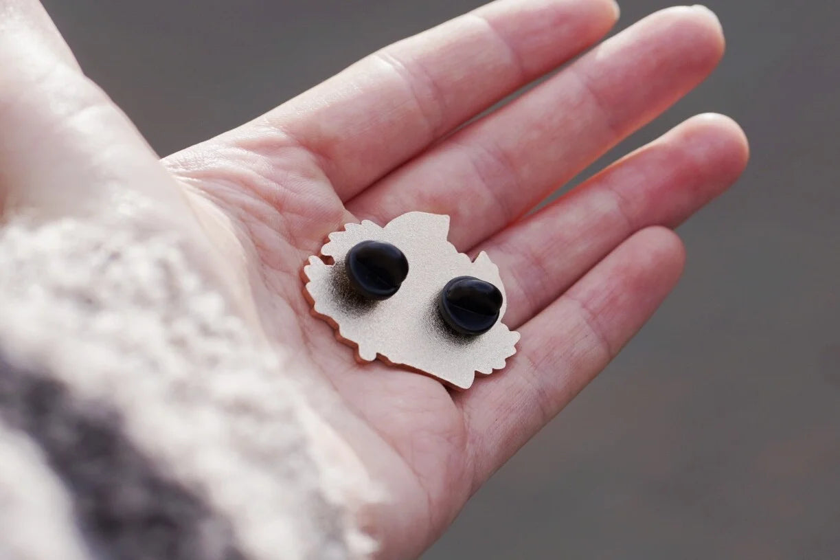 Slapend vosje, hard emaille pin